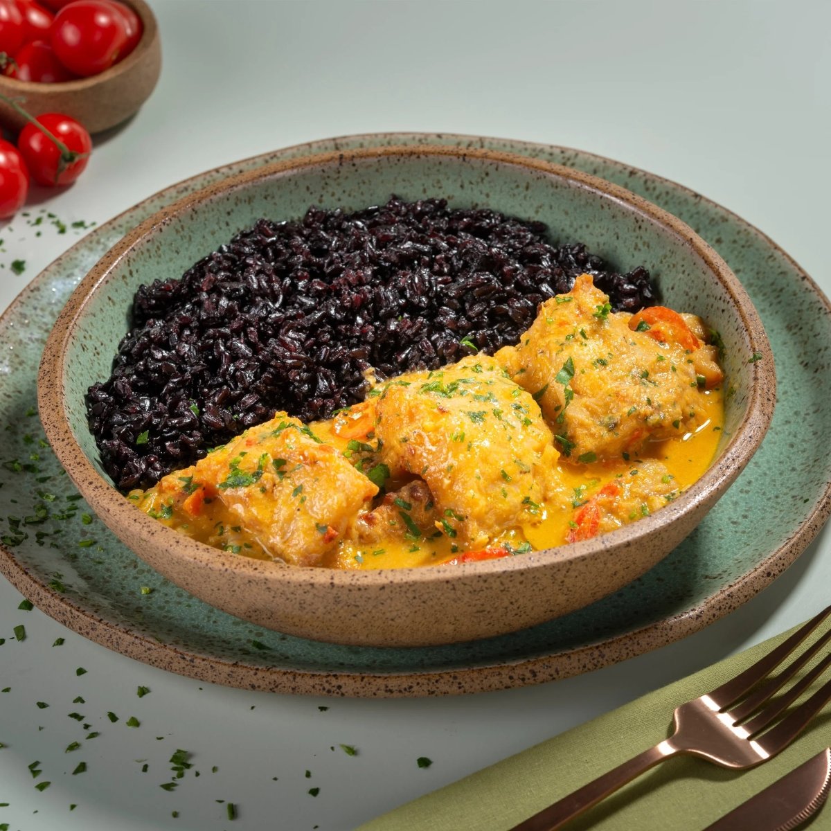 MOQUECA DE BADEJO COM ARROZ NEGRO - Nurit