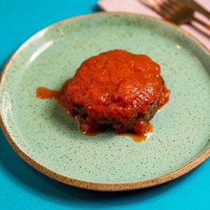 POLPETONE COM MOLHO POMODORO